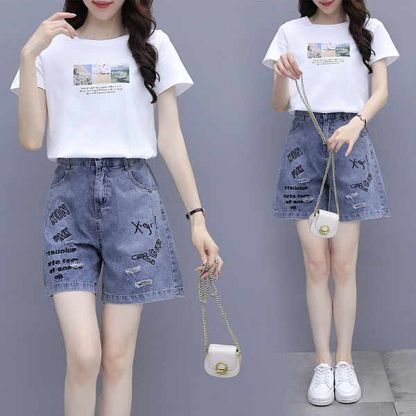 Set casual de tricou dama cu maneca scurta si pantaloni scurti din denim