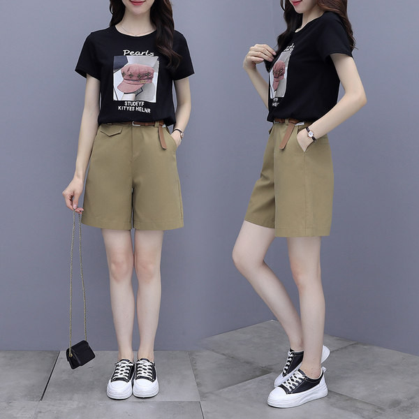 Moderns sieviešu T-kreklu komplekts ar aplikāciju un šortiem