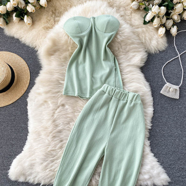 Stilīgs sieviešu komplekts no divām daļām divās krāsās