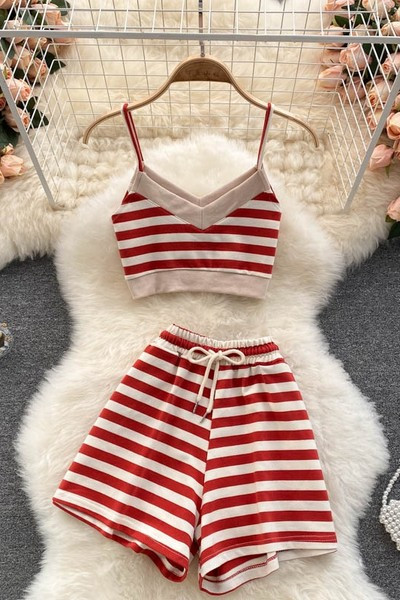 Set dama in dungi cu cravate si bretele subtiri