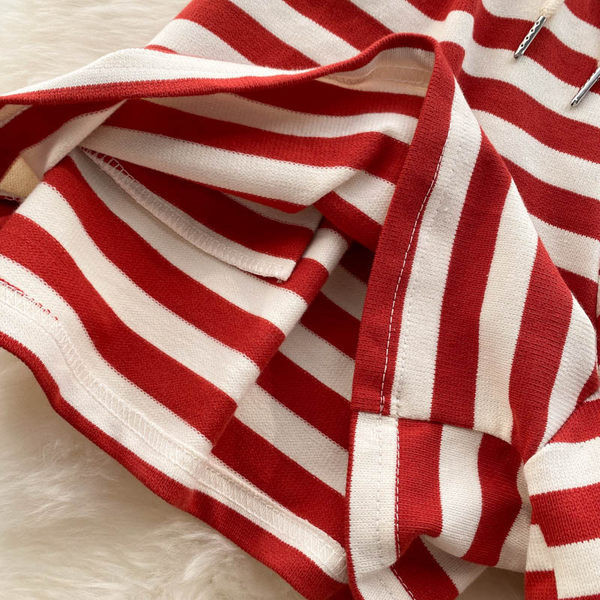 Set dama in dungi cu cravate si bretele subtiri