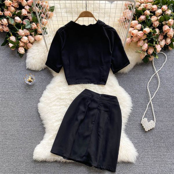 Sieviešu stilīgs komplekts no divām daļām – vairākās krāsās