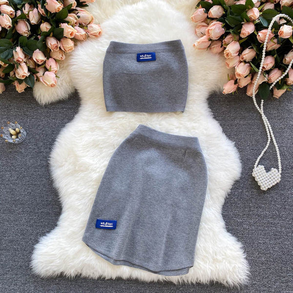 Sieviešu ikdienas trikotāžas komplekts vairākās krāsās