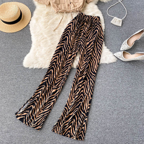 Sieviešu ikdienas komplekts brūnā krāsā ar elastīgu jostasvietu