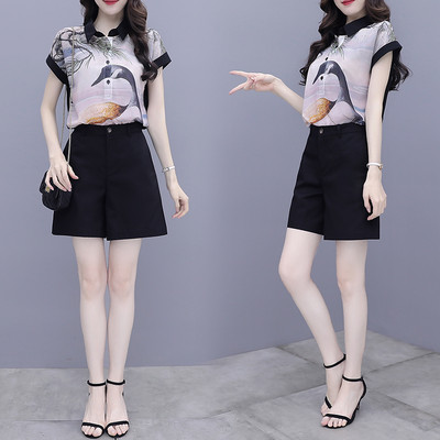 Set de vara de dama din doua parti camasa cu guler si pantaloni scurti