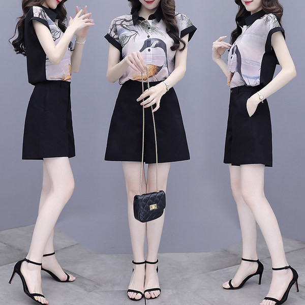 Set de vara de dama din doua parti camasa cu guler si pantaloni scurti