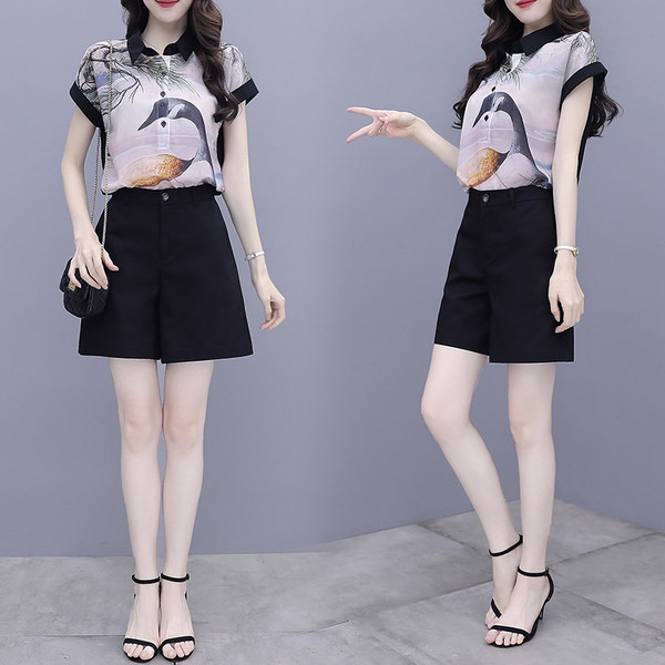 Set de vara de dama din doua parti camasa cu guler si pantaloni scurti