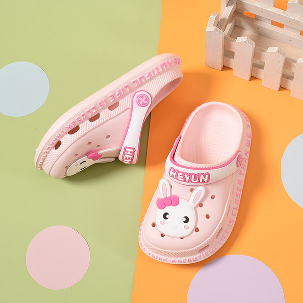 Нов модел летни гумени чехли тип кроксове