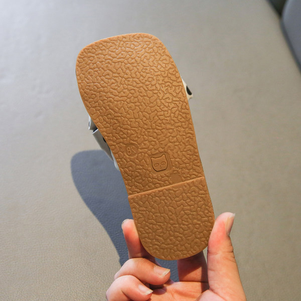 Нов модел детски чехли с панделка