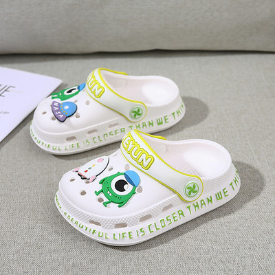 Детски гумени чехли с цветни апликации