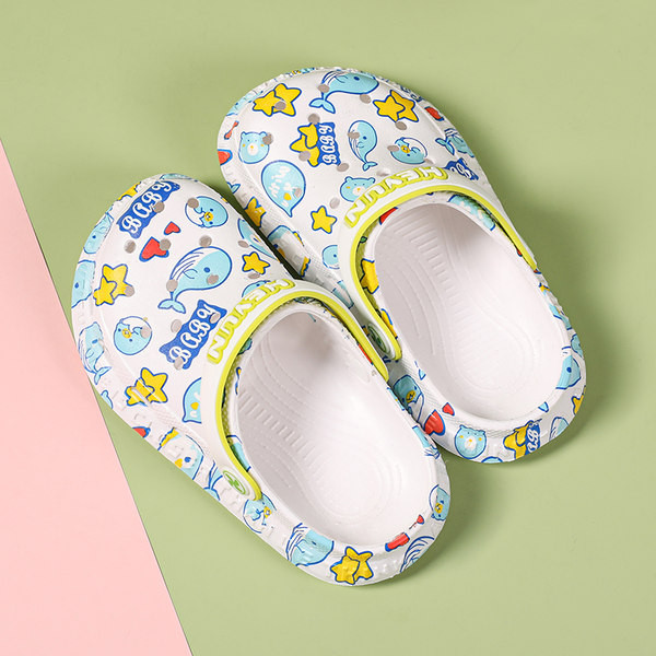 Гумени детски чехли с цветни апликации тип крокс