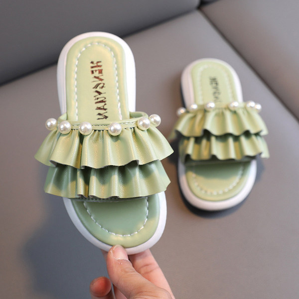 Модерни чехли с перли и къдри за момичета