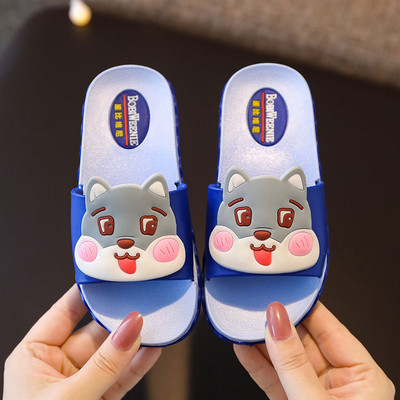 Naujas vaikiškų šlepečių modelis su 3D elementu - keli modeliai