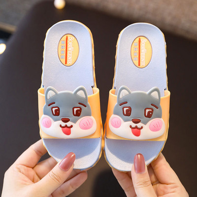 Naujas vaikiškų šlepečių modelis su 3D elementu - keli modeliai