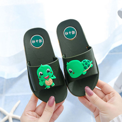 Naujas vaikiškų šlepečių modelis su 3D elementu - keli modeliai