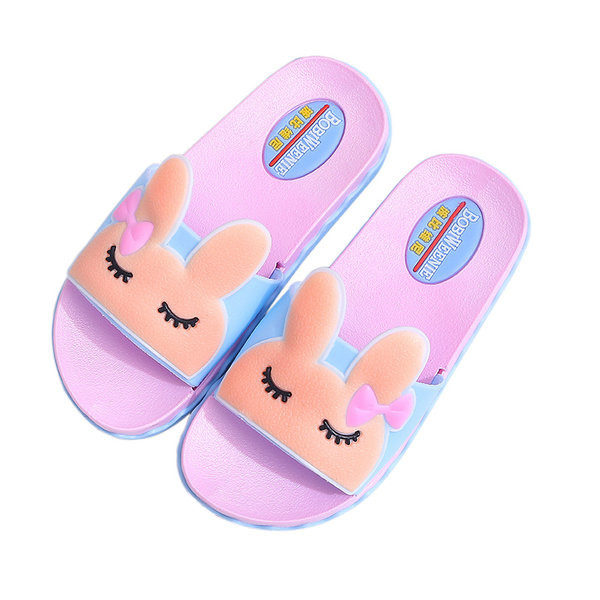 Naujas vaikiškų šlepečių modelis su 3D elementu - keli modeliai