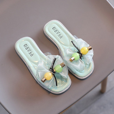 Нов модел детски чехли с 3D елементи