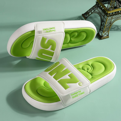 Naujas vaikiškų laisvalaikio šlepečių modelis plokščiu padu