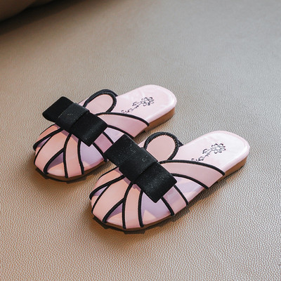 Įprastos vaikiškos šlepetės su kaspinu mergaitėms