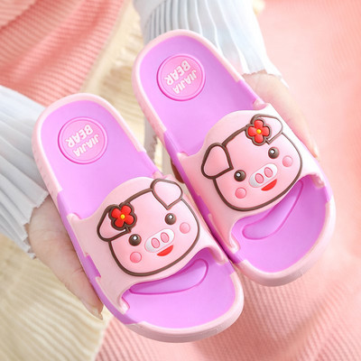 Vaikiškos laisvalaikio šlepetės su aplikacijomis ir lygiu padu