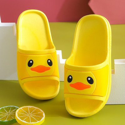 Bērnu gumijas čības ar krāsainu aplikāciju - unisex modelis