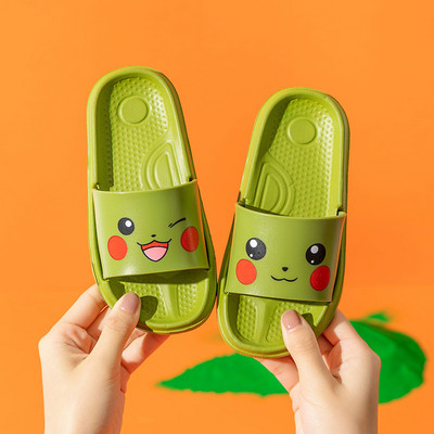 Bērnu gumijas čības ar krāsainu aplikāciju - unisex modelis