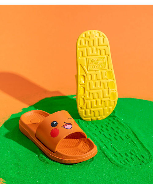 Dječje gumene papuče s aplikacijom u boji - unisex model