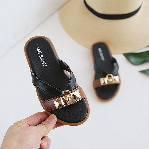 Moderne dječje papuče sa metalnim elementima