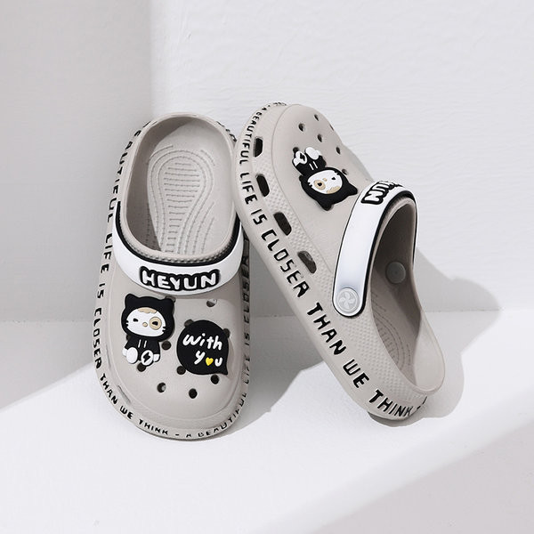 Dnevni dječji kroksići sa natpisima za djevojčice