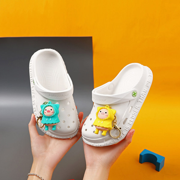 Moderne dječje papuče s 3D dekoracijom - pogodne za plažu