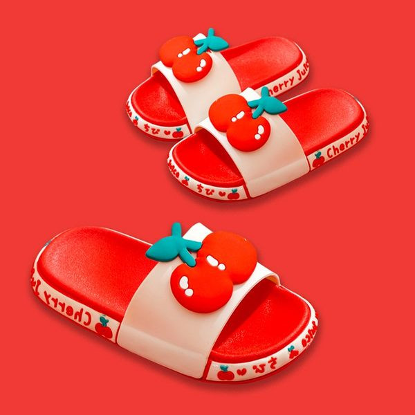 Dječje papuče s ravnim potplatom i 3D elementima