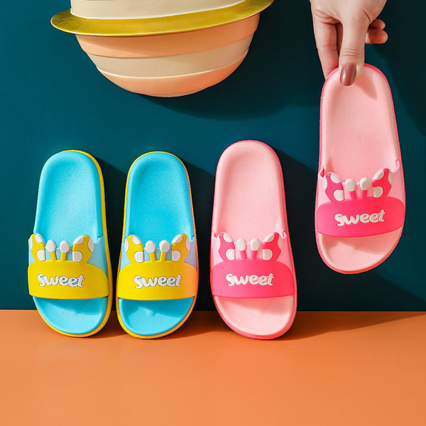 Dječje gumene papuče za djevojčice i dječake s aplikacijom u boji