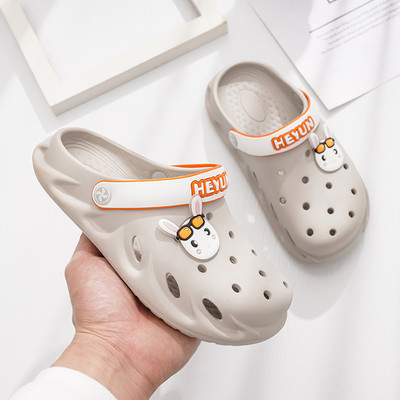 Novi model dječjih gumenih papuča sa šarenim ukrasom