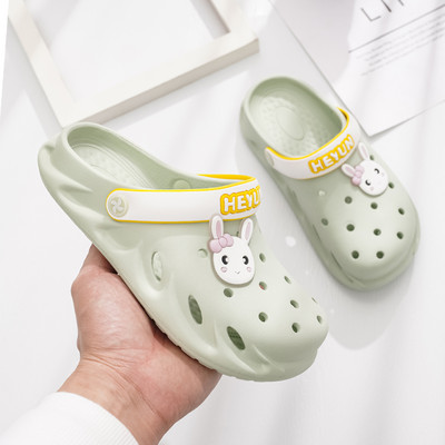 Novi model dječjih gumenih papuča sa šarenim ukrasom