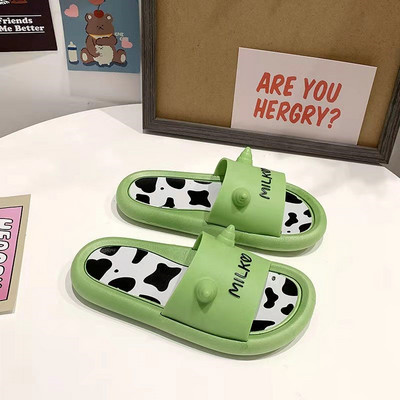 Модерни чехли от еко кожа за момичета