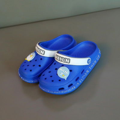 Модерни детски кроксове с цветна декорация за момичета