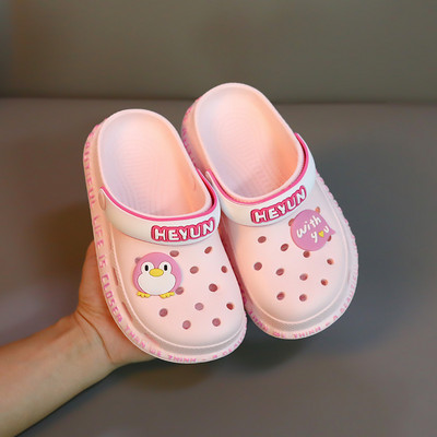 Модерни детски кроксове с цветна декорация за момичета