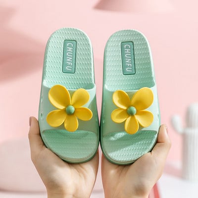 Нов модел гумени чехли с цвете