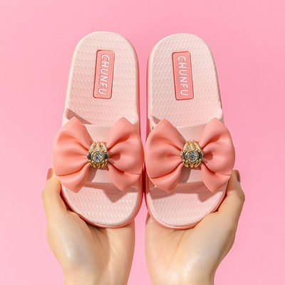 Нов модел гумени чехли с цвете