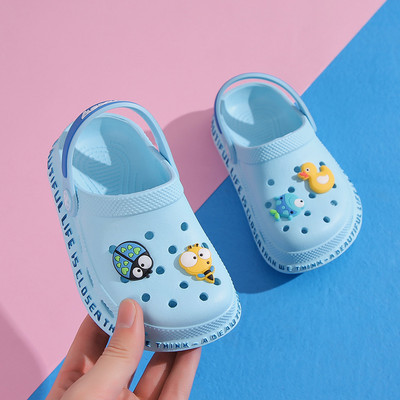 Novi model ljetnih dječjih papuča s mekim potplatom i šarenim ukrasom