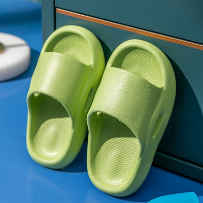 Детски гумени чехли изчистен модел 