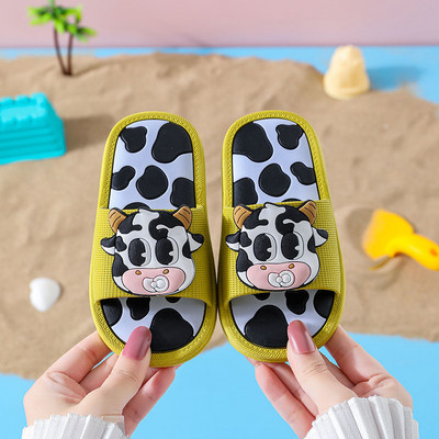 Детски  гумени чехли с цветна  апликация  