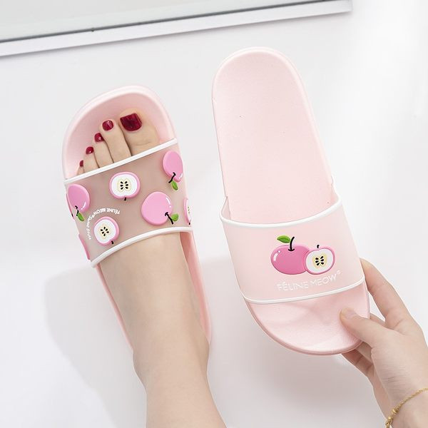 Ежедневни детски чехли с апликации и равна подметка