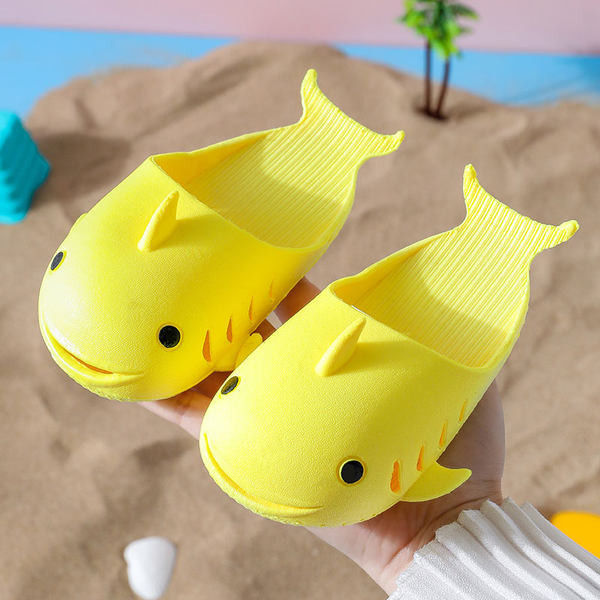 Детски плажни чехли с 3D елементи за момичета и момчета