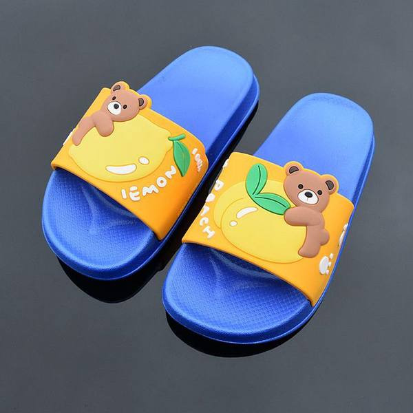 Детски чехли в син цвят с апликация подходящи за момчета