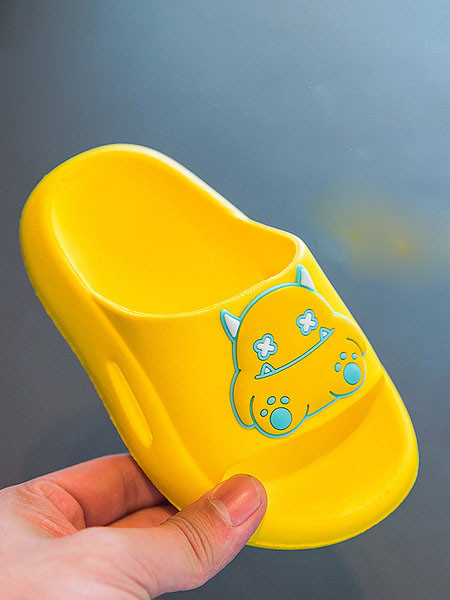 Детски чехли с равна подметка за момчета