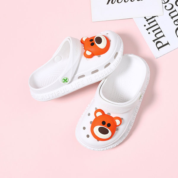 Ежедневни детски гумени чехли с 3D елемент и мека подметка