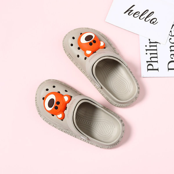 Ежедневни детски гумени чехли с 3D елемент и мека подметка