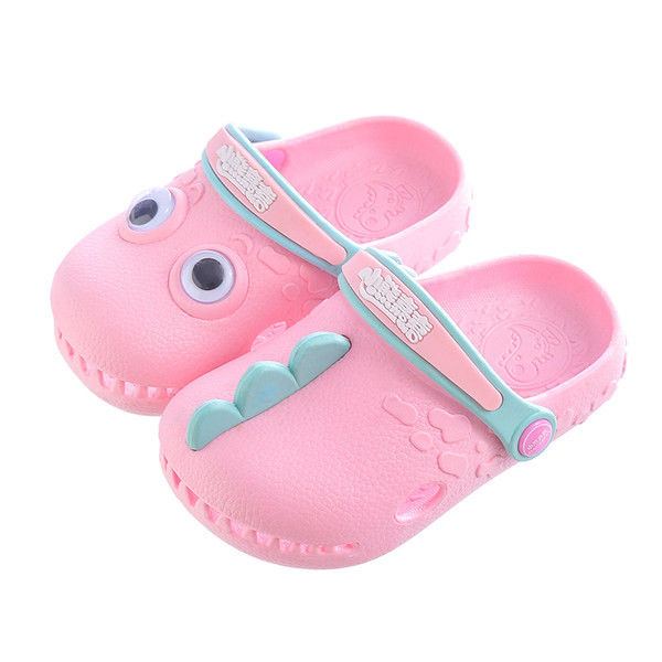 Гумени детски чехли с равна подметка и 3D елементи