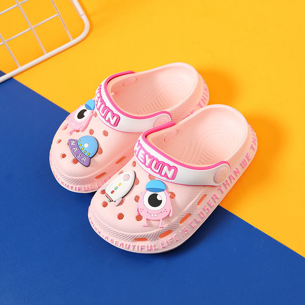 Ежедневни гумени детски чехли с цветна декорация